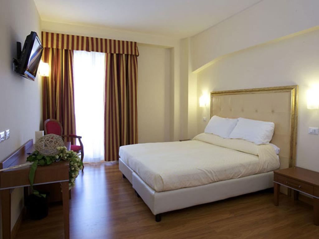Giotto Hotel & Spa Assisi Room photo